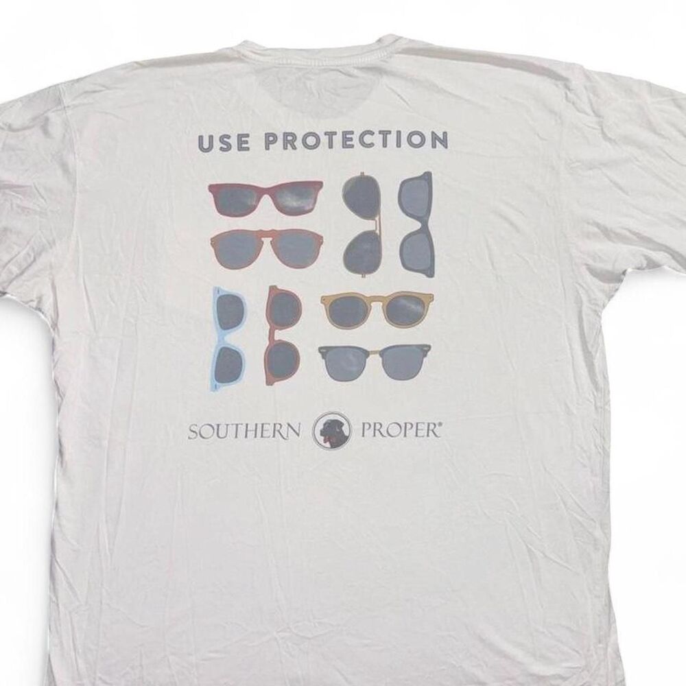 Southern-proper sunglass Men's White T-shirt size XXL